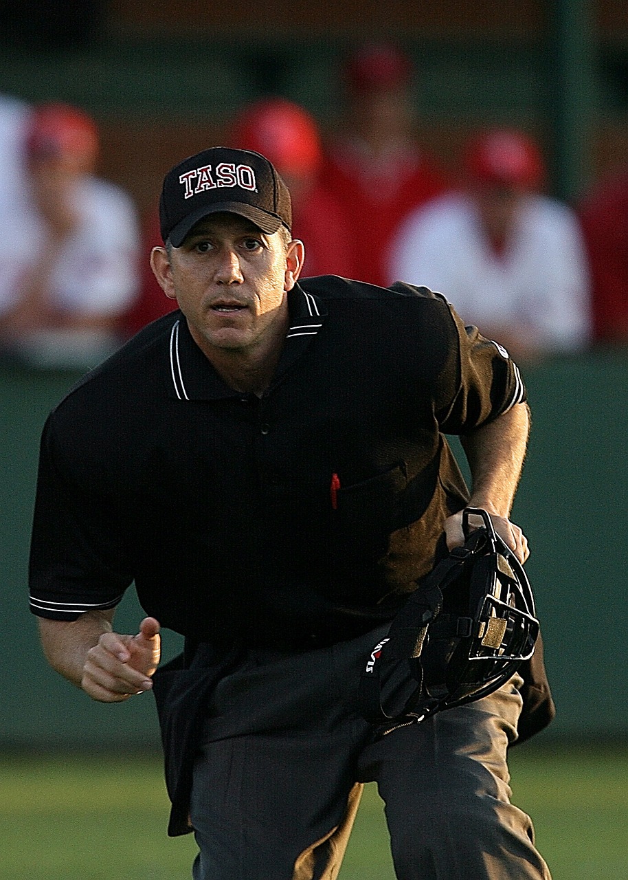 Infield Fly Rule: When is it in Effect? 